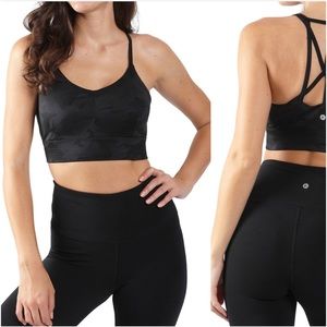 🆕 Lux Camo Strappy Back Sports Bra 🖤